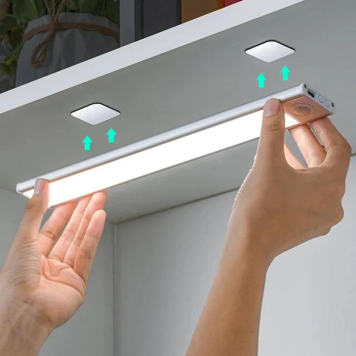 [Compre 1 leve 2] - Luminária Com Sensor de Presença